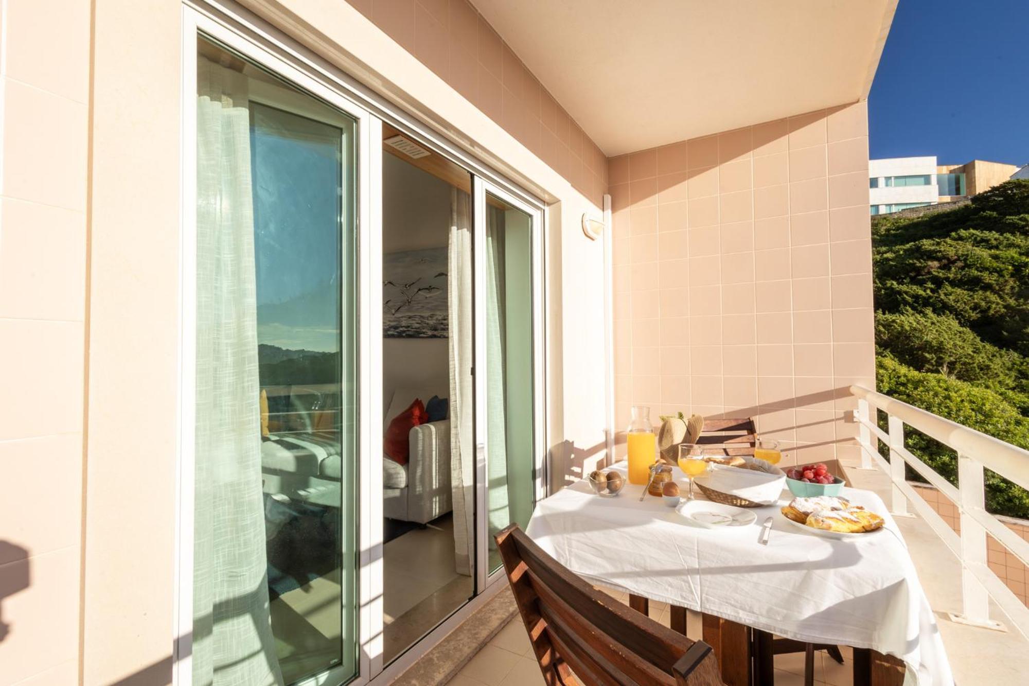 Casa Da Praia - By Smarthomes Sao Martinho do Porto Exterior photo